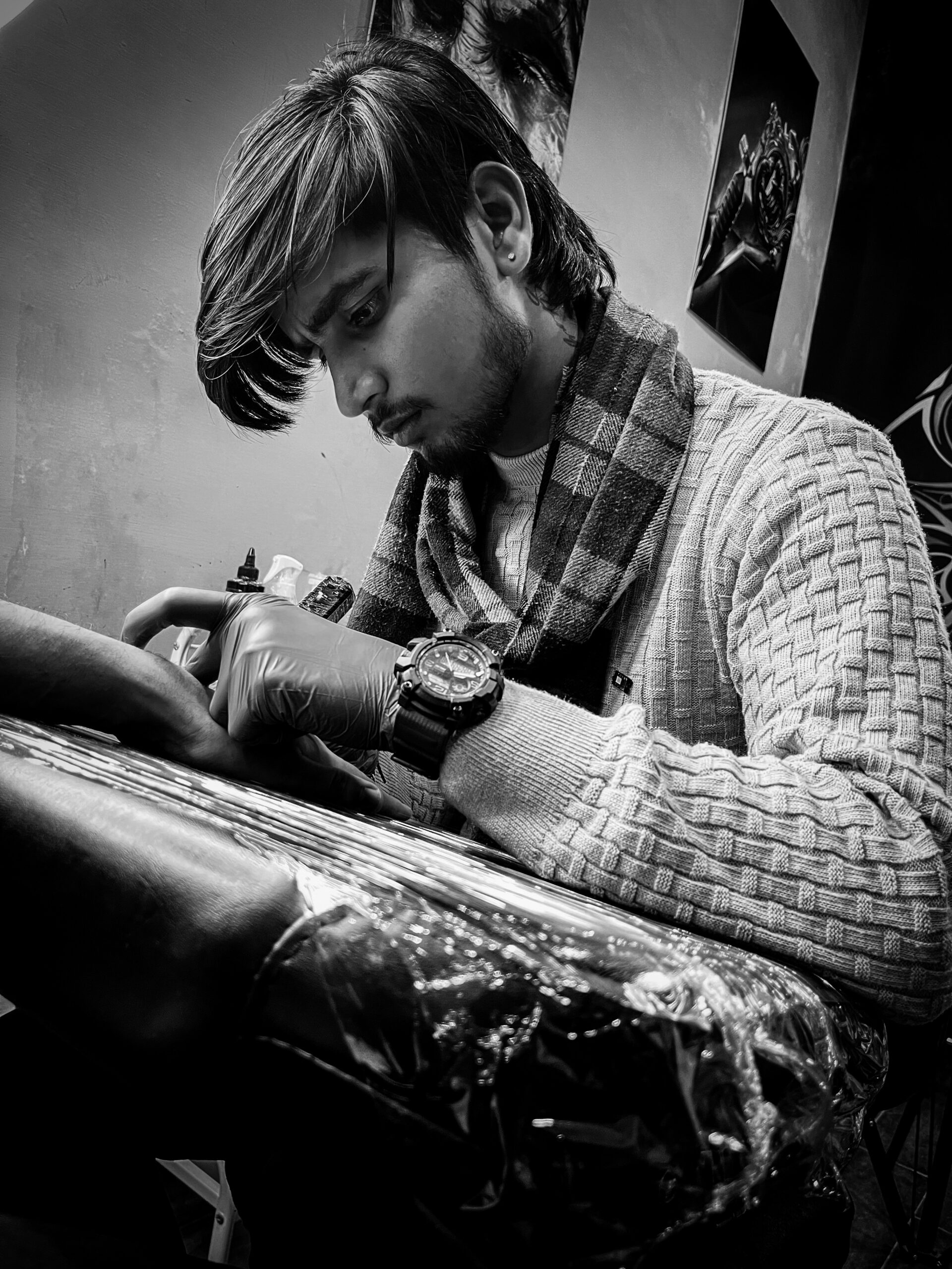 gurgaon tattoo shop artist image